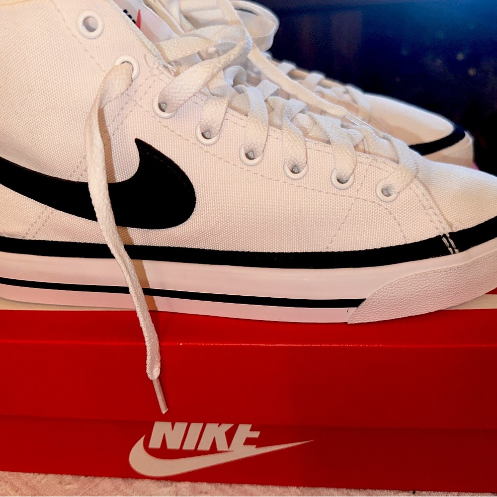 Nike court legacy canvas mid